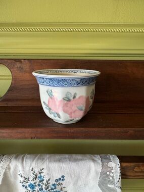 Small Vintage Chinese Floral Planter Hand Painted